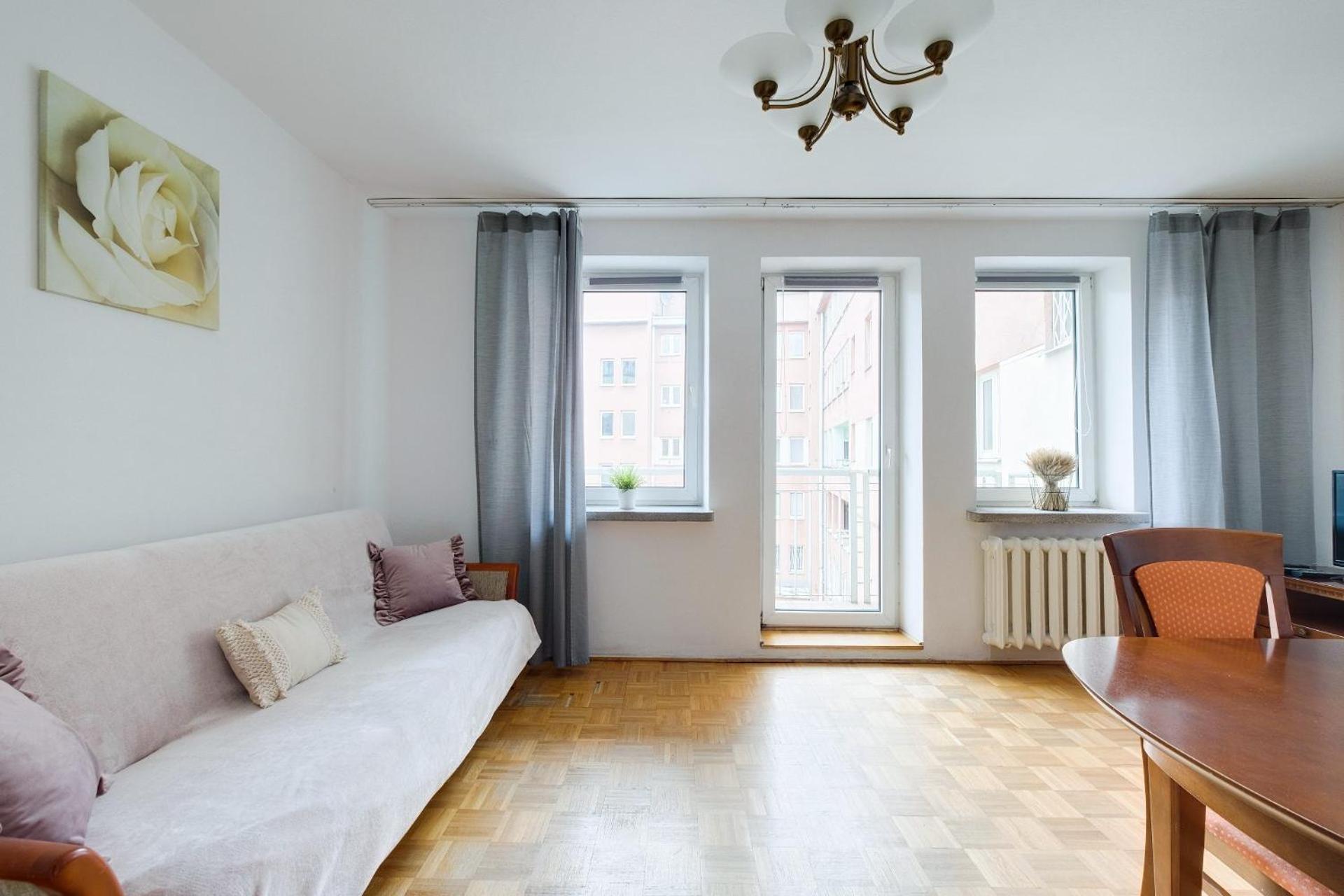 Spacious Apartment In Green Location Varsó Kültér fotó