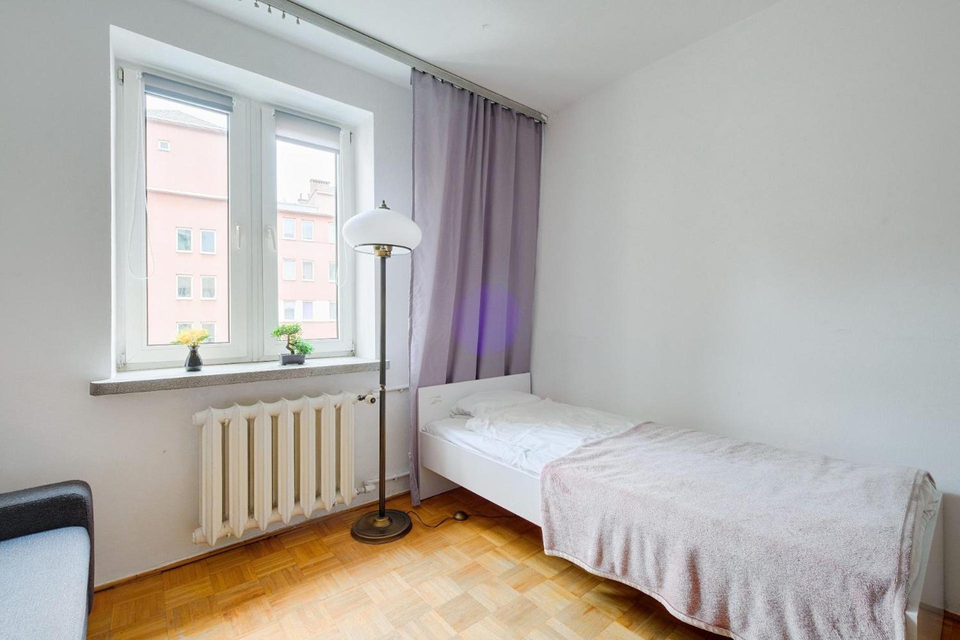 Spacious Apartment In Green Location Varsó Kültér fotó